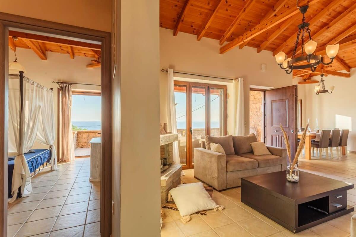 Mani Panoramic Seaviews - Luxury Summer Haven Levktron Экстерьер фото