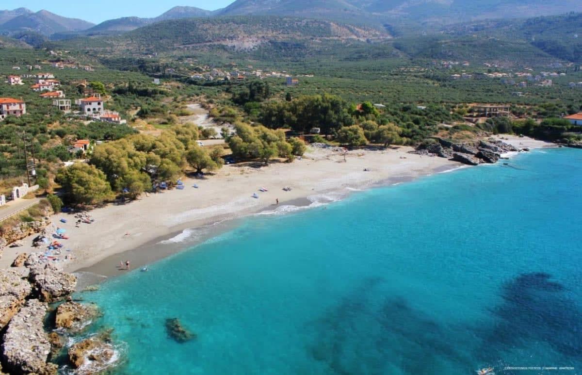 Mani Panoramic Seaviews - Luxury Summer Haven Levktron Экстерьер фото